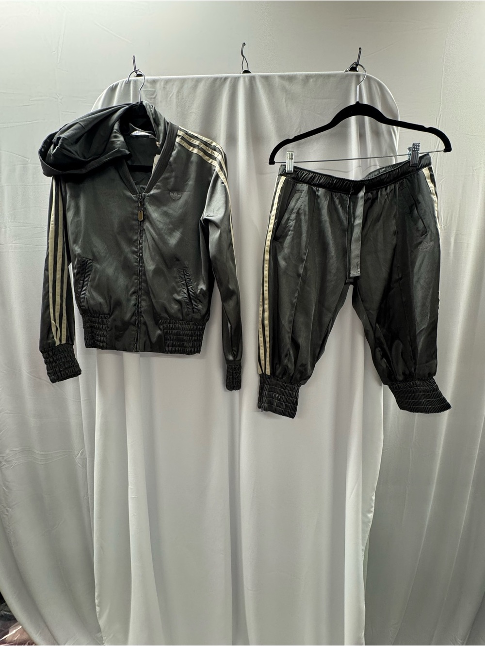Adidas Track Jacket & Knickers Capri Set with Cream Stripes - Picture 2 of 6